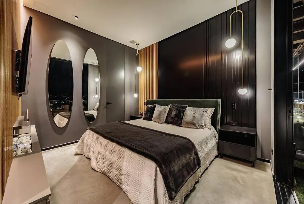 Luxurious Farm House Rionegro
